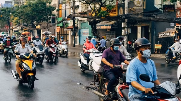 Cần nhiều giải pháp mạnh bảo vệ&nbsp;người đi xe máy, giảm thiểu thương vong