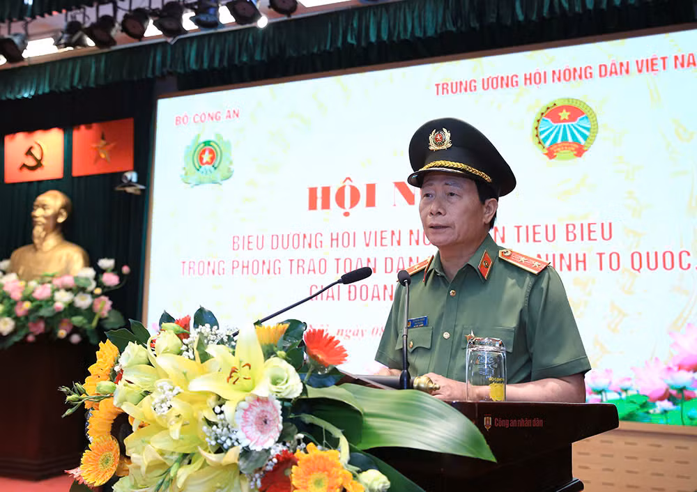 Tôn vinh 60 tập thể, 80 cá nhân tiêu biểu trong phong trào toàn dân bảo vệ ANTQ -0
