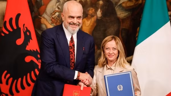 Italy - công thức cho EU về người di cư?