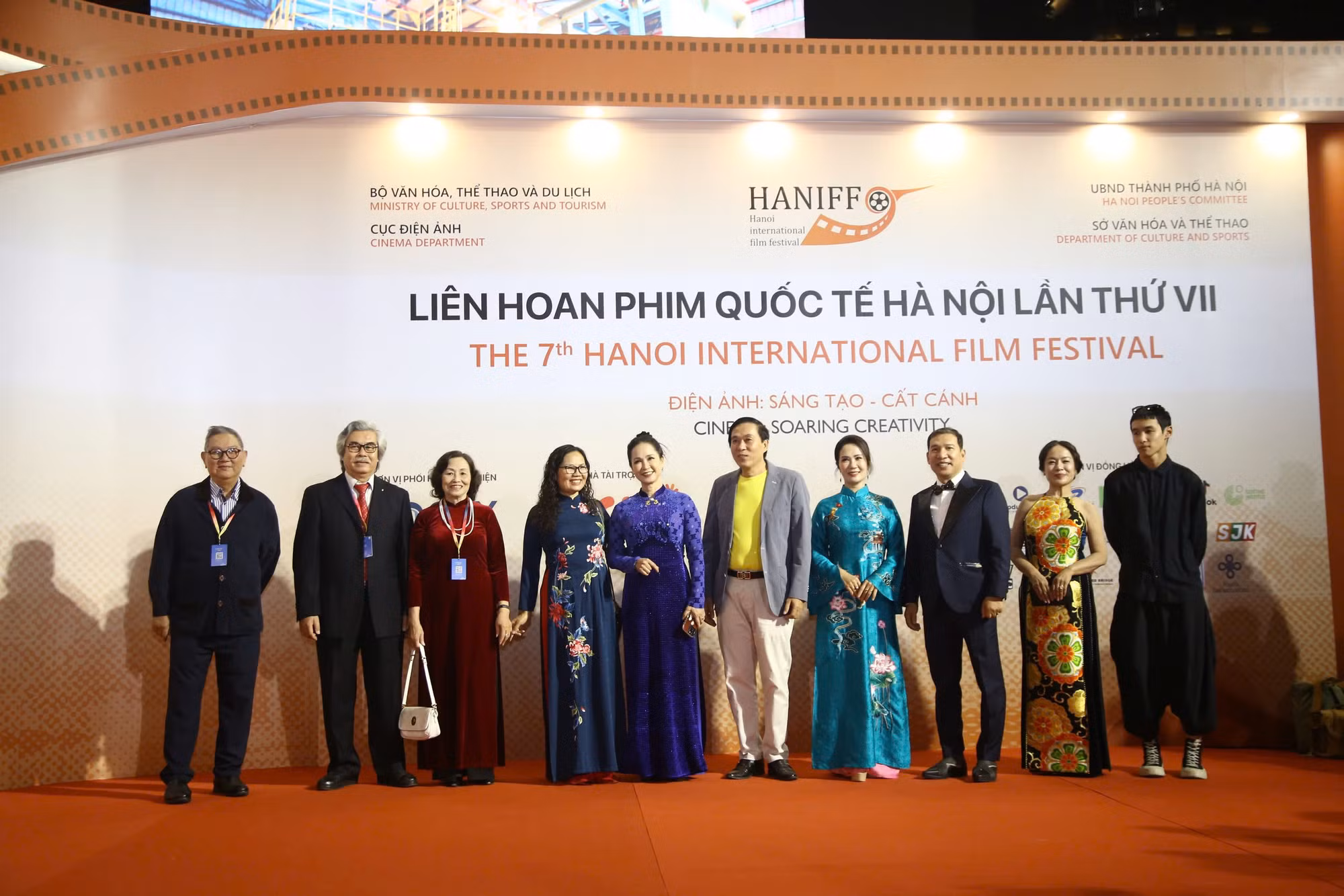 Khai mạc Liên hoan phim quốc tế Hà Nội tại Nhà hát Hồ Gươm -0
