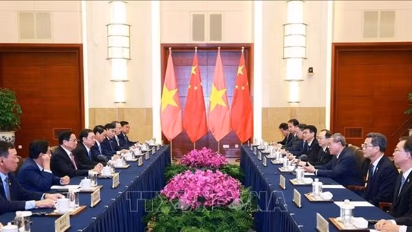 Thủ tướng Phạm Minh Chính hội đàm với Thủ tướng Quốc vụ viện Trung Quốc Lý Cường