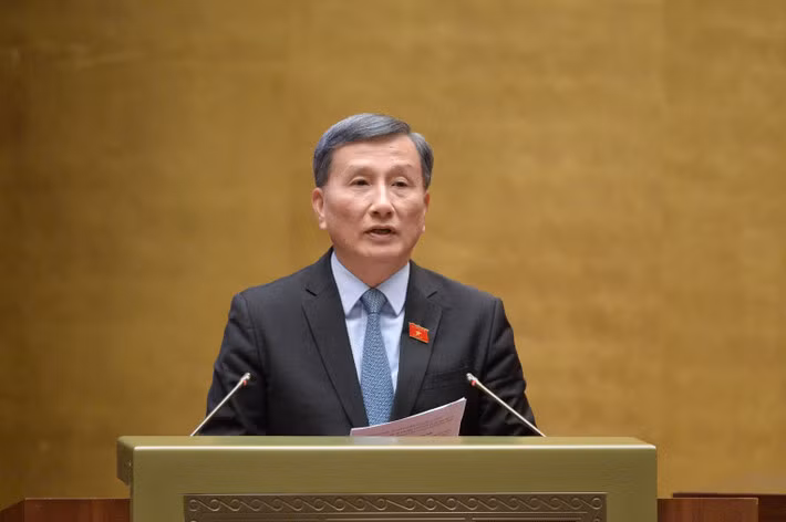 lê quang huy.jpg -0
