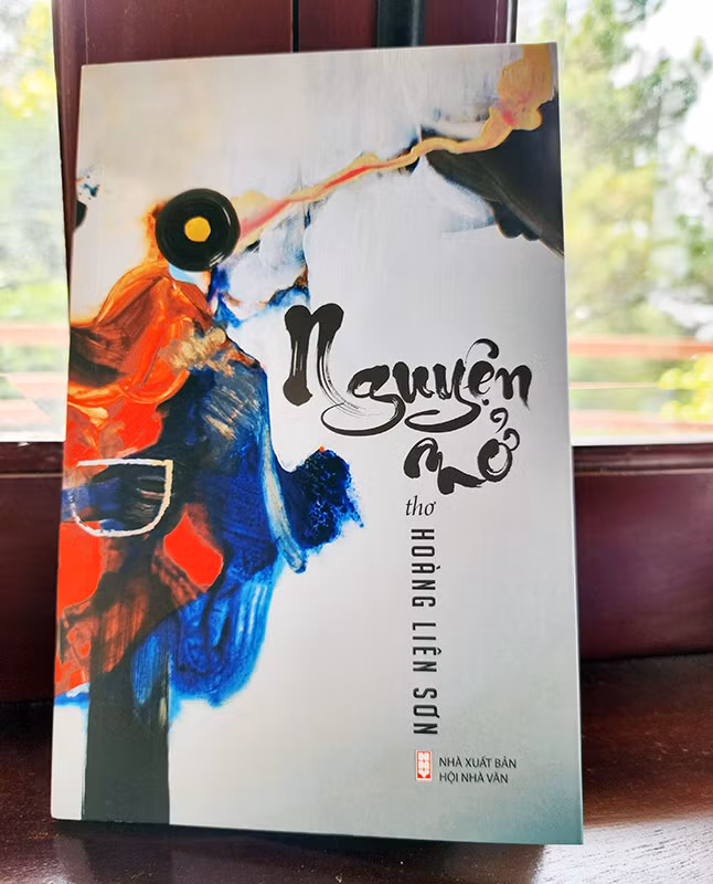 Nguyện mở, mở ra nhiều cảm thức trong thơ -0