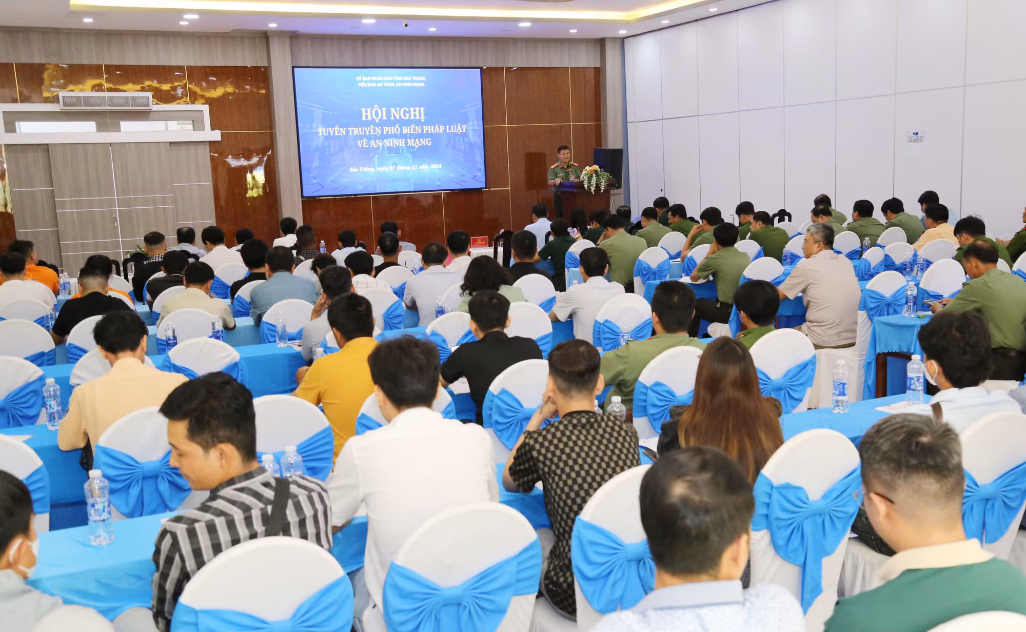 Phát huy vai trò các nhà sáng tạo nội dung số trên không gian mạng -1