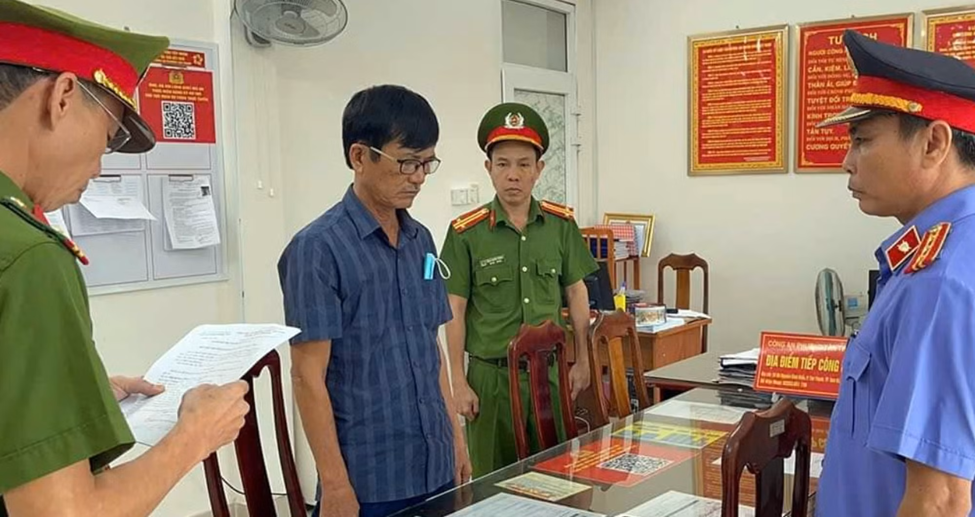 Khởi tố 2 bị can liên quan đến dự án đường trung tâm hành chính huyện ở Quảng Nam -0