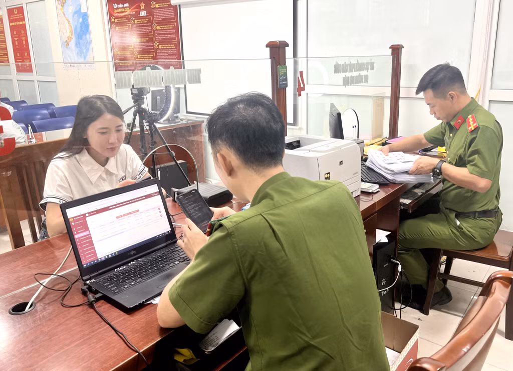 Sáng kiến “Trợ lý ảo”, bước đột phá về công nghệ trong cải cách thủ tục hành chính ở Công an tỉnh Quảng Ninh -0