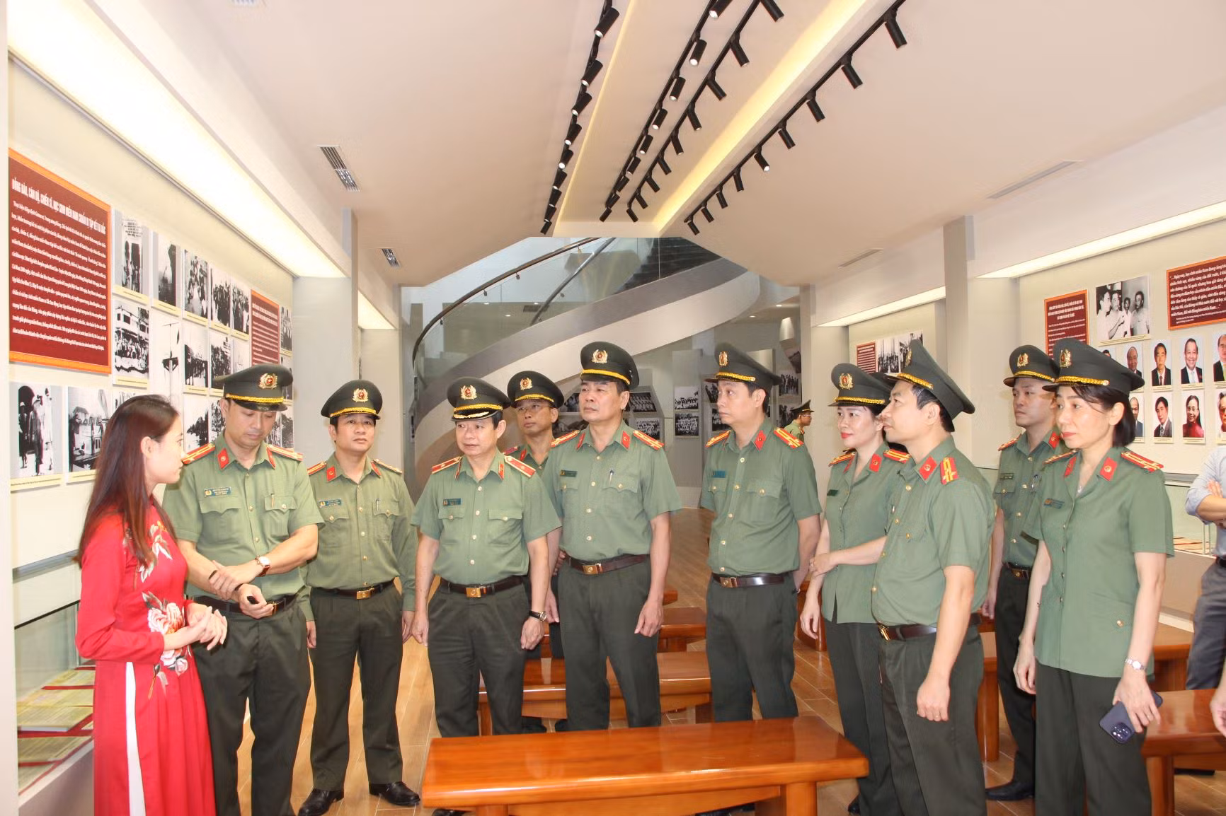 Cụm thi đua số 7, Bộ Công an sinh hoạt chính trị tại tỉnh Thanh Hoá -0