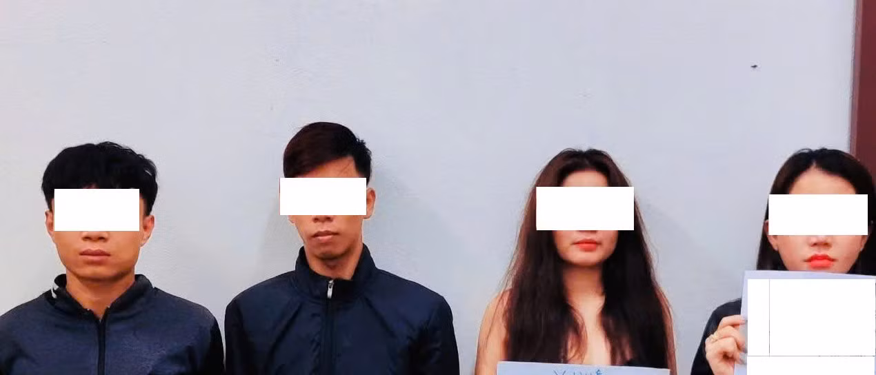 Bất ngờ kiểm tra quán karaoke phát hiện “đặt sản gà đi bộ” dương tính với ma túy -0