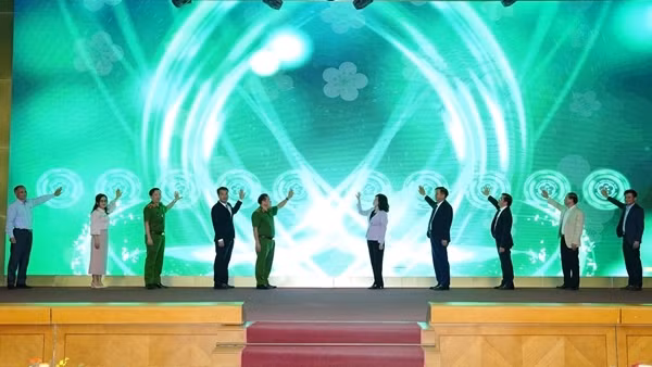 Bệnh viện Bạch Mai chính thức triển khai bệnh án điện tử