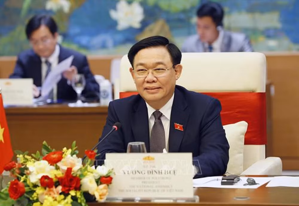 Chủ tịch Quốc hội Vương Đình Huệ hội kiến Tổng thống Indonesia Joko Widodo -0