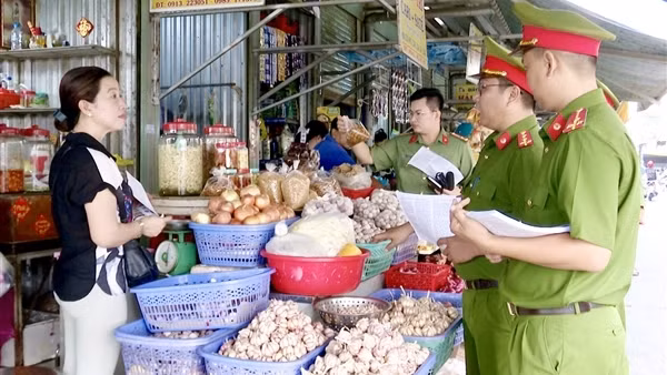 Bạc Liêu không để thực phẩm "bẩn" tuồn ra thị trường