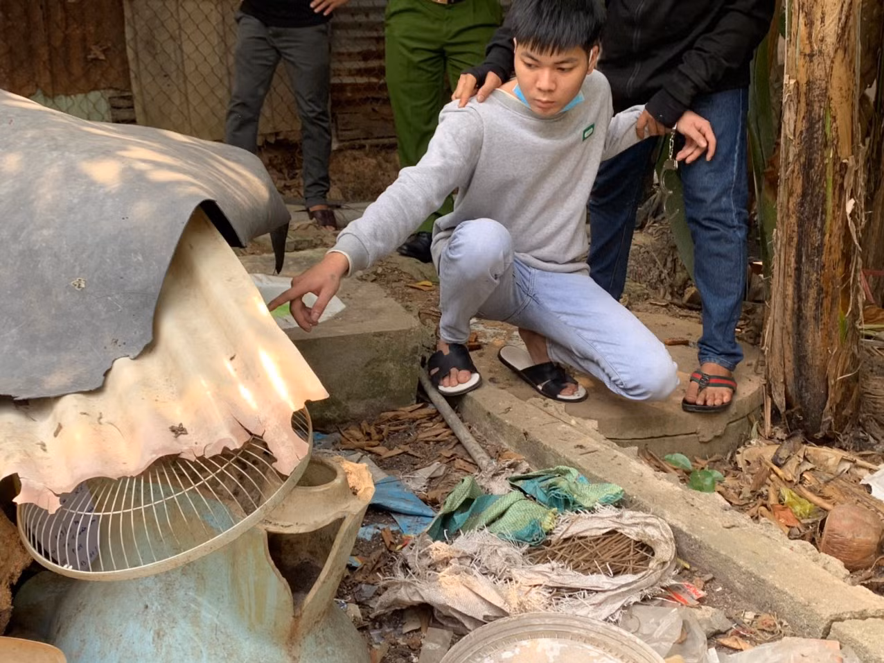 Xoá tụ điểm “bay lắc” thu hơn 2&nbsp;kg ma túy -0