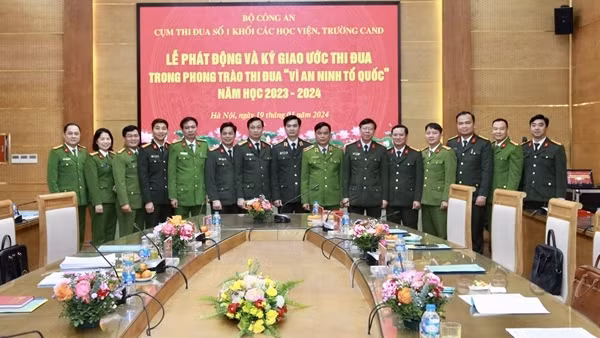 Cụm thi đua số 1 khối các học viện, trường CAND ký kết giao ước thi đua