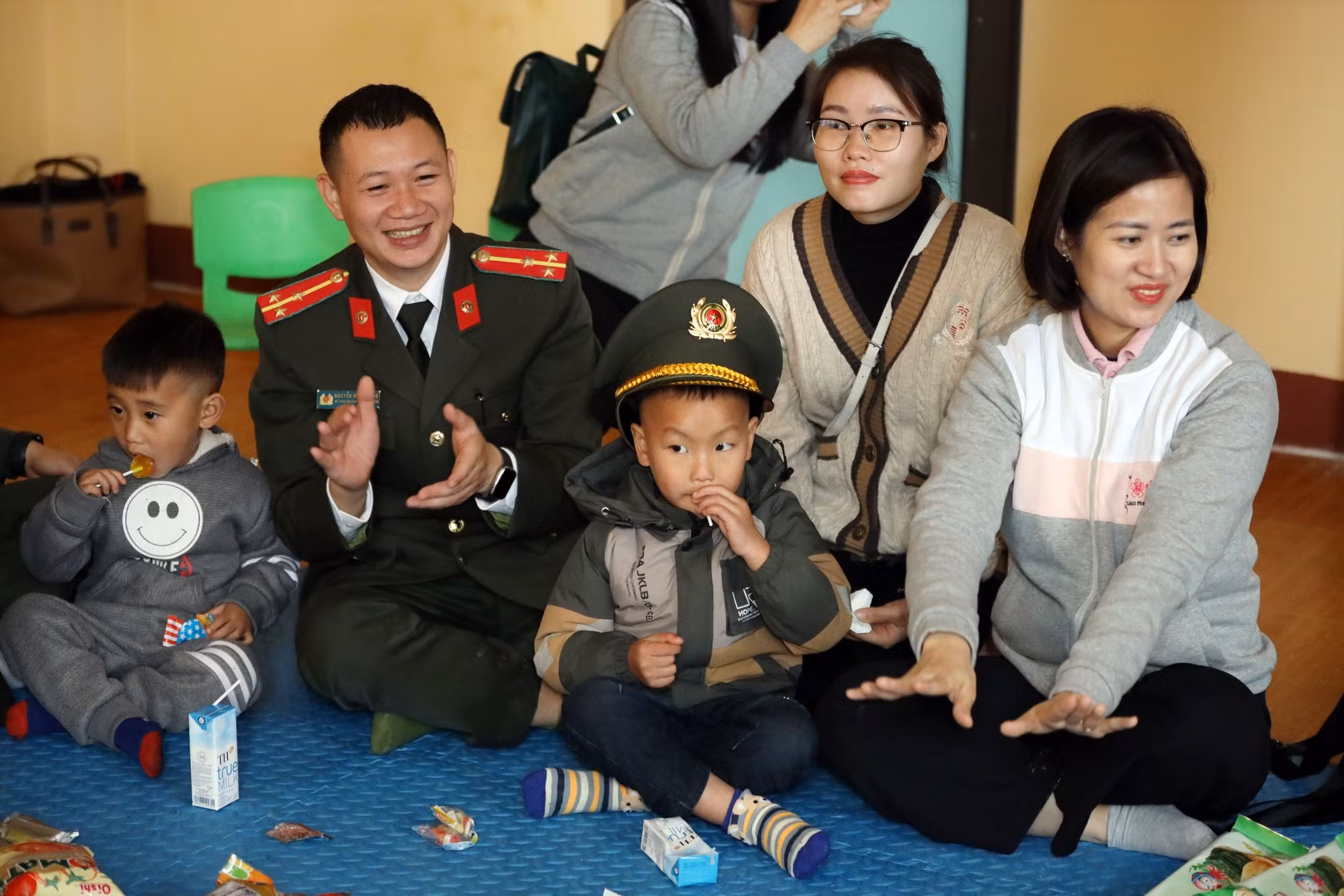 Góp gạch xây trường, vun đắp ước mơ cùng trẻ em vùng cao - 2