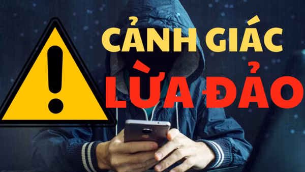 Giả danh lãnh đạo để lừa đảo