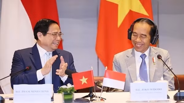 Tổng thống Indonesia kết thúc tốt đẹp chuyến thăm cấp Nhà nước tới Việt Nam