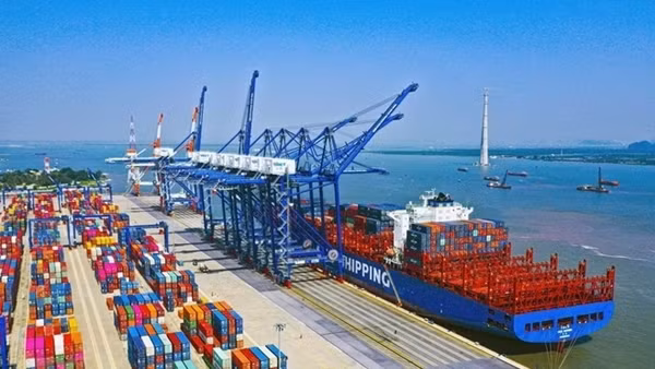 Xung đột Biển Đỏ: Doanh nghiệp xuất nhập khẩu tìm phương án thay thế