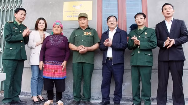 PVcomBank bàn giao nhà tình nghĩa cho gia đình cựu chiến binh tại tỉnh Lào Cai