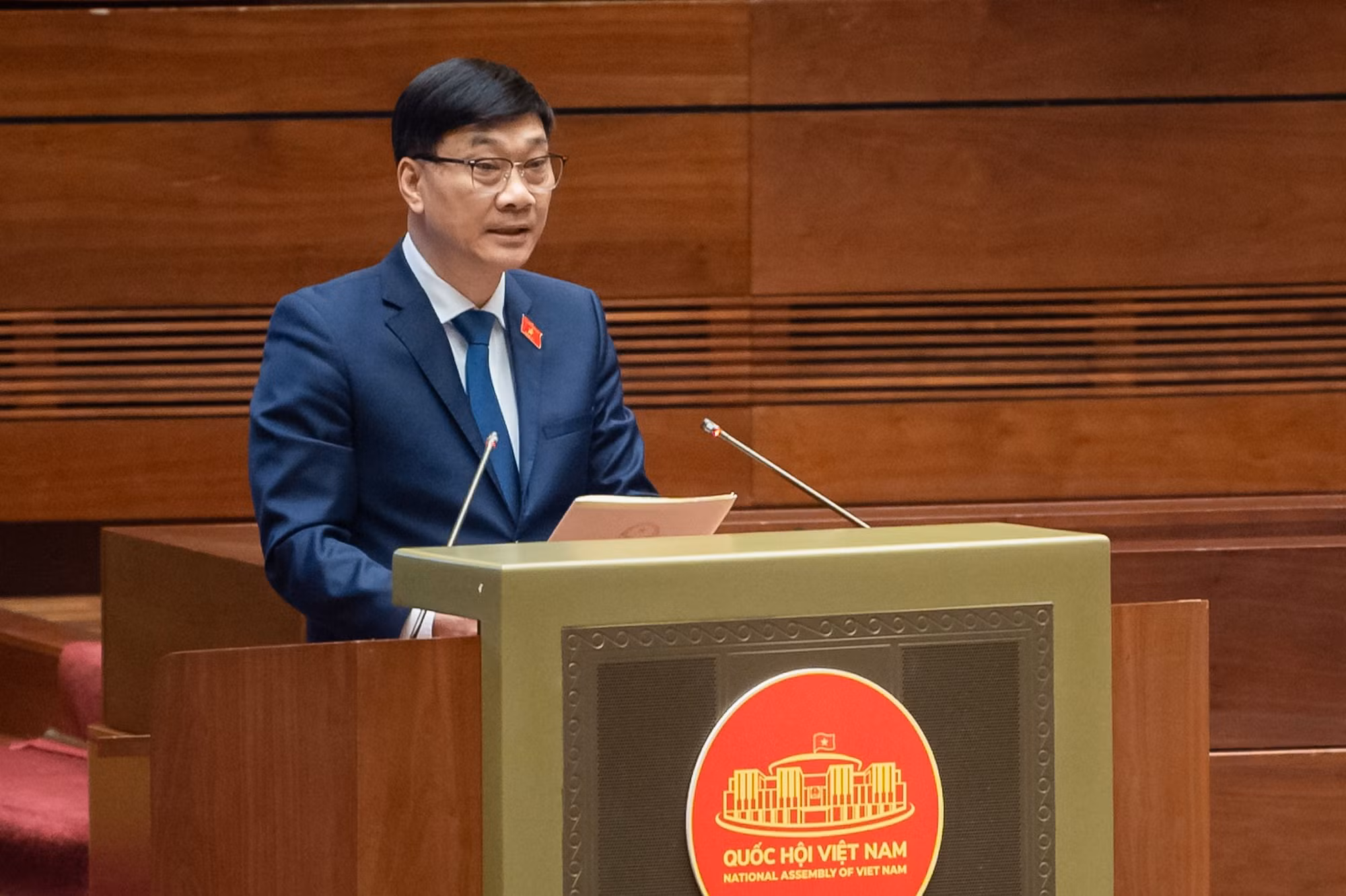 Công dân Việt Nam định cư nước ngoài có đầy đủ quyền liên quan đất đai như cá nhân trong nước -0