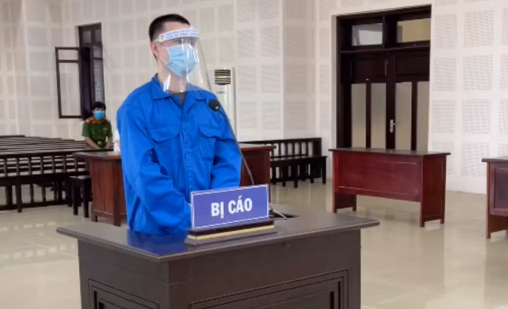 Vừa ra tù tiếp tục “giấu” hơn 1.000 viên ma túy tổng hợp dưới chân đèo Hải Vân -0