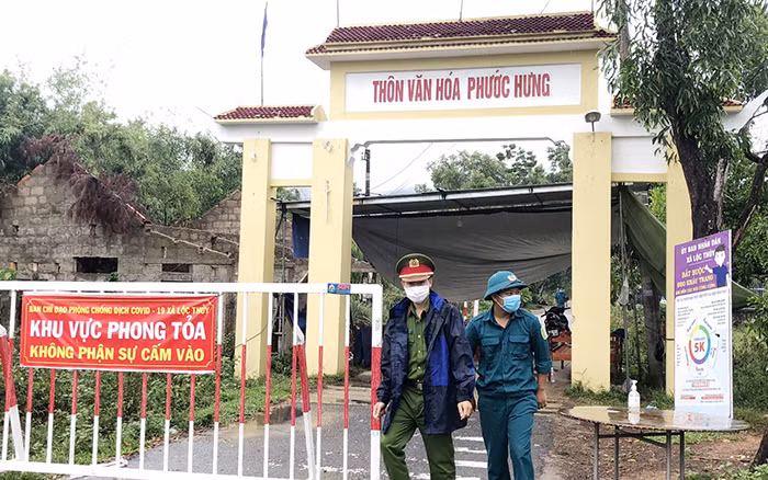 Bám chốt chống dịch, đảm bảo an ninh trật tự tại cơ sở -0