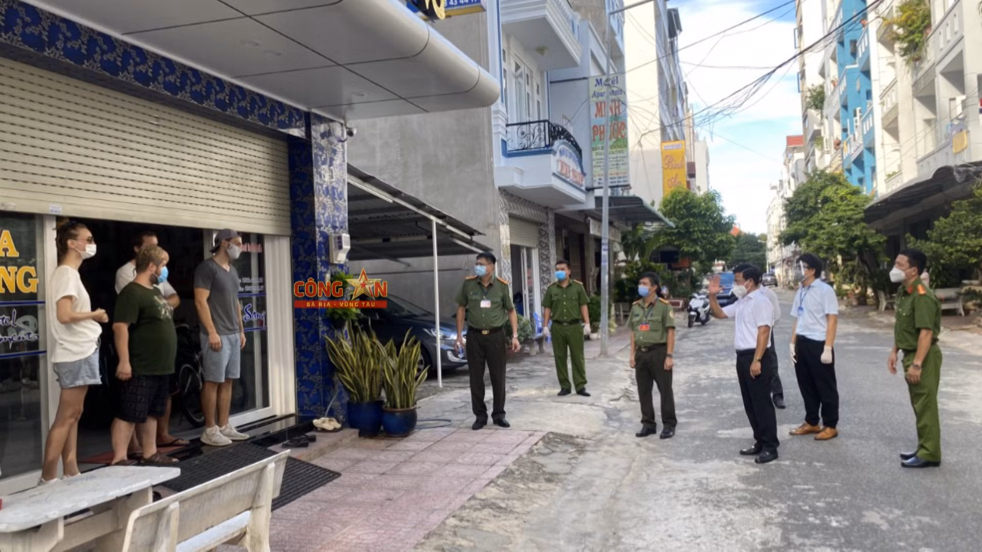 Vận động, tuyên truyền người nước ngoài tại TP Vũng Tàu chấp hành phòng, chống dịch -0