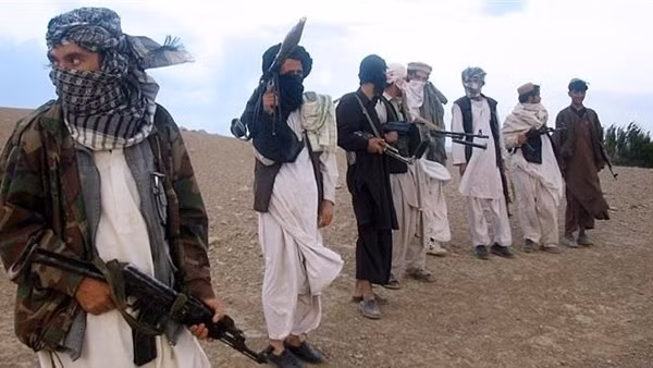 Taliban yêu cầu Mỹ không xâm phạm không phận Afghanistan ảnh 3