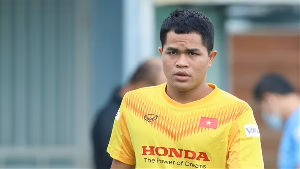 Vì sao U22 Việt Nam liên tục thay máu lực lượng trong 1 năm?
