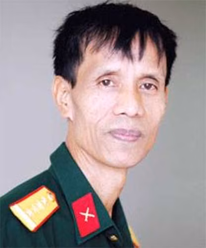 Nén hương cho một người cô độc -0