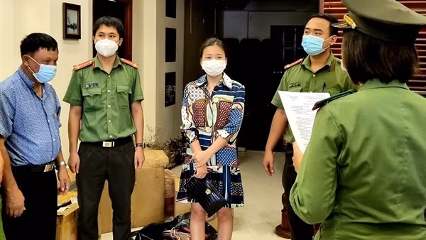 Bắt giam chủ nhà cho người nước ngoài ở lại Việt Nam trái phép ảnh 2