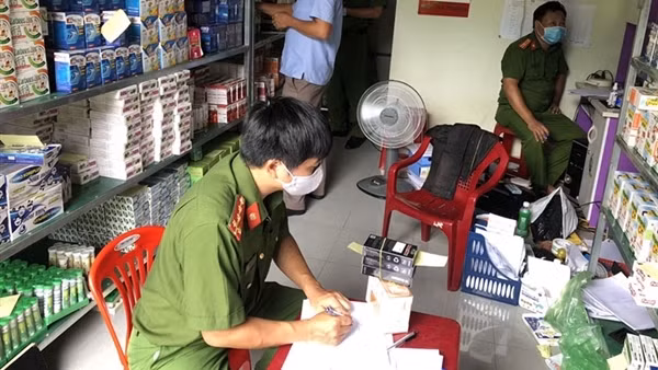 Một công ty kinh doanh dược phẩm trái phép bị phạt 154 triệu đồng