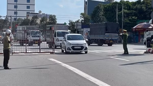 Hướng dẫn đi lại cho&nbsp;người lao động&nbsp;ở Bình Dương ảnh 3