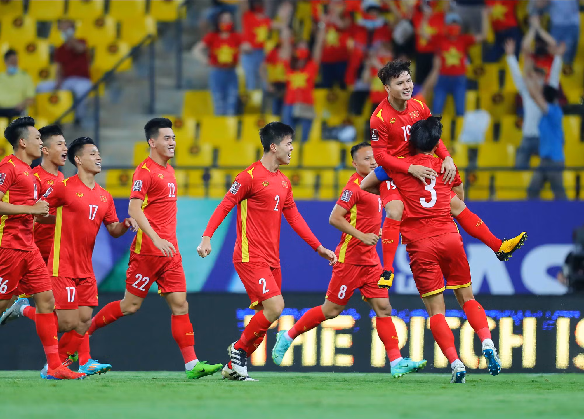 Ở châu Á, “chú lùn” tới World Cup bằng cách nào? -0