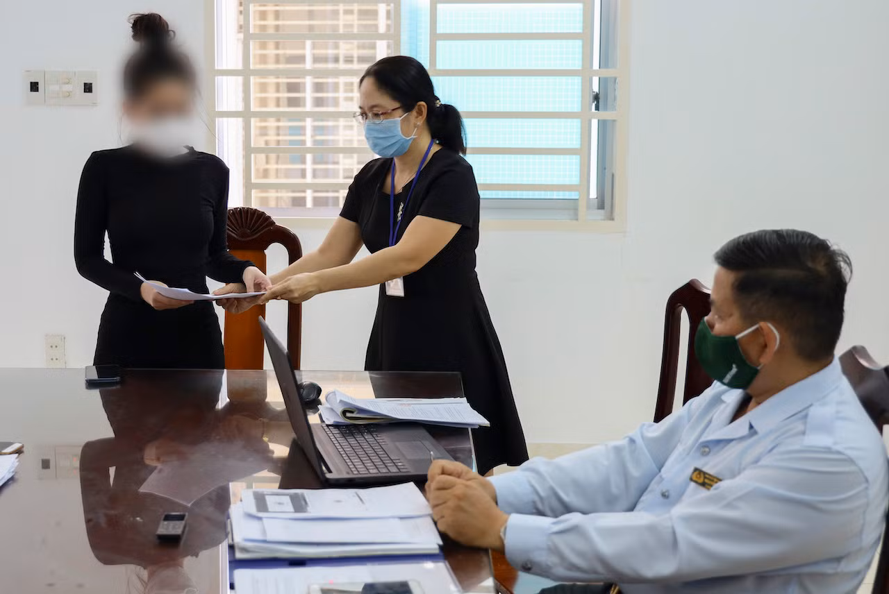 Phạt 7,5 triệu đồng cô gái đăng tin khoe 