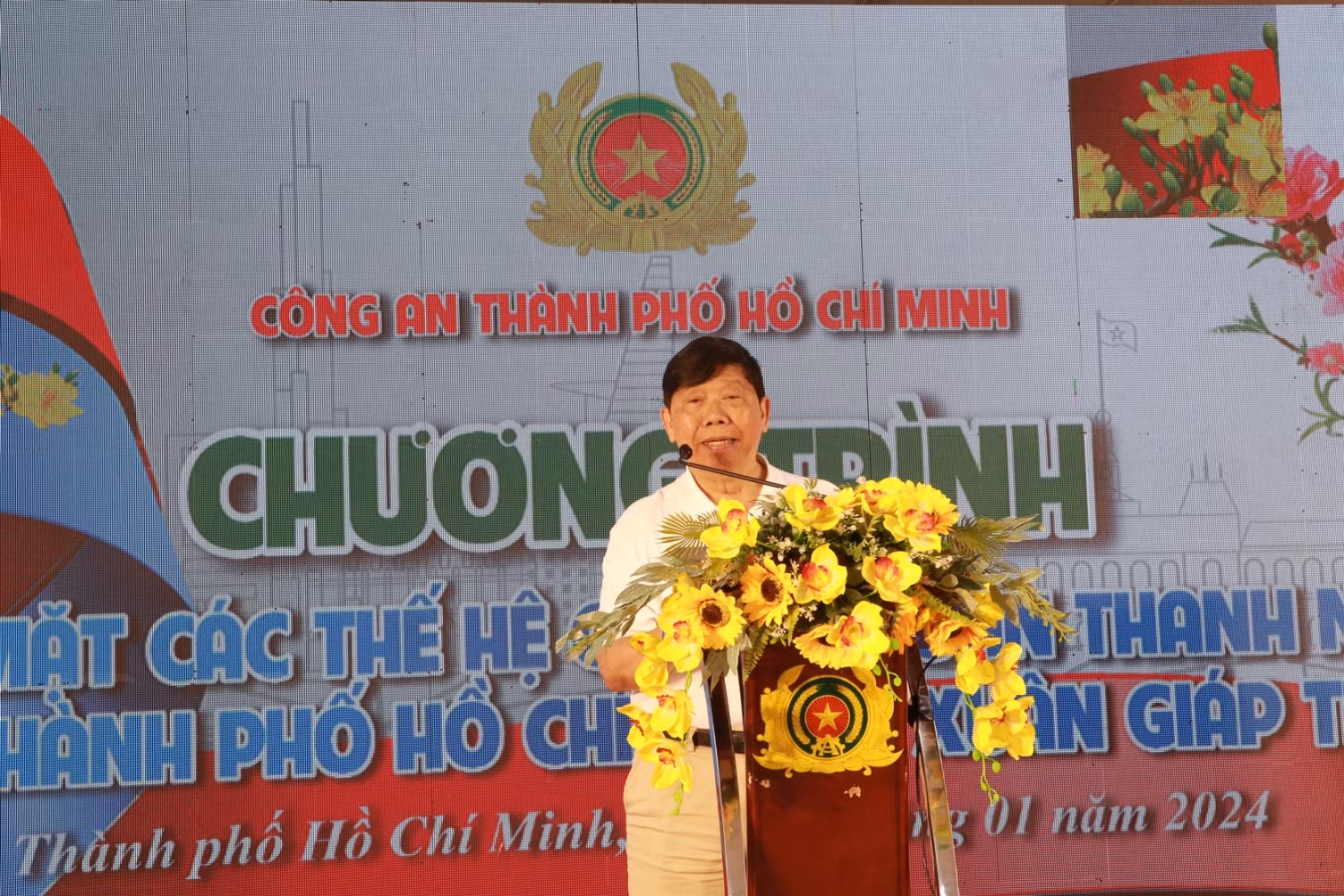 Cuộc họp mặt ấm áp các thế hệ cán bộ Đoàn Công an TP Hồ Chí Minh -0