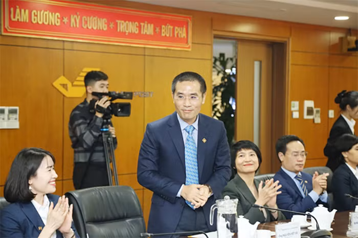 Bưu điện Việt Nam và Ngân hàng PVcomBank ra mắt sản phẩm tín dụng an sinh xã hội -0