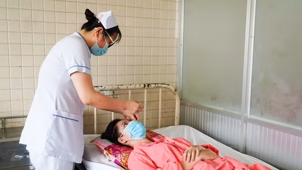 Nhiều trường hợp bị biến chứng nghiêm trọng do làm đẹp cấp tốc