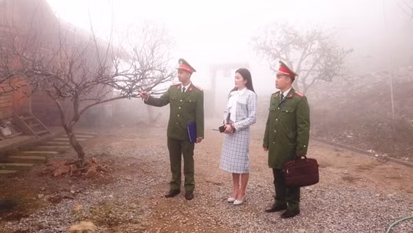 Công an xã nơi “thiên đường mây”