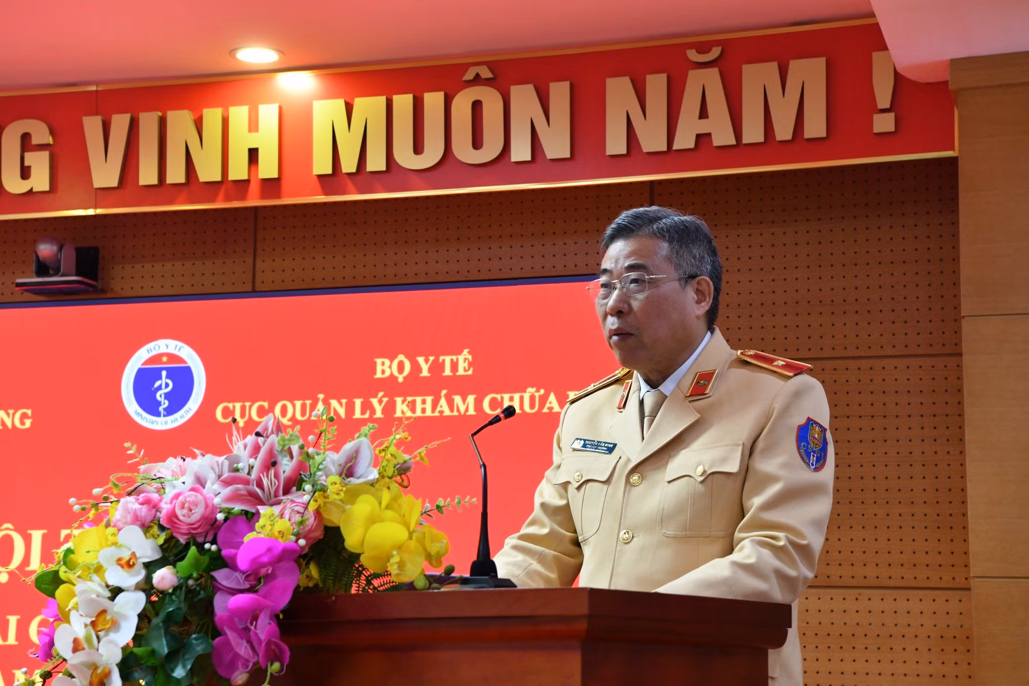 văn minh.jpg -0