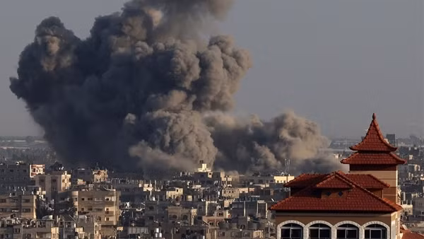 Cơ sở LHQ ở Dải Gaza bị xe tăng tấn công, 84 người thương vong