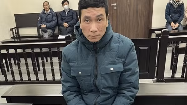 Tuyên phạt 17 năm tù kẻ mạo danh Công an lừa đảo chiếm đoạt gần 4 tỷ đồng