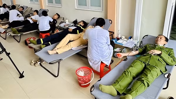 Sôi nổi “Lễ hội Xuân hồng” của Công an Quảng Nam