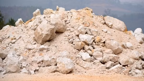 Nhiều sai phạm tại dự án khai thác cao lanh hơn 100.000m3/năm