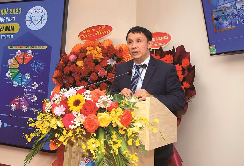 Bệnh viện Trung ương Huế: Ứng dụng kỹ thuật cao trong điều trị, chăm sóc sức khỏe người bệnh_CANDTET_E4 -0