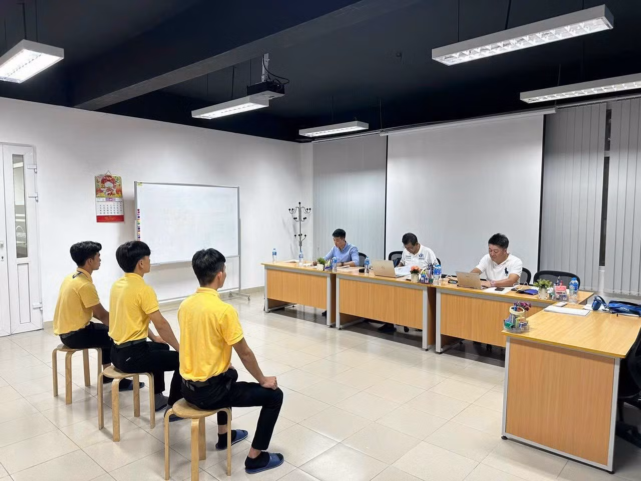 phong-van-xuat-khau-lao-dong.jpg -0