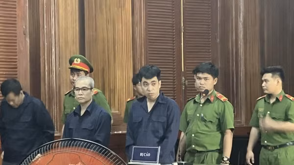 Hai đối tượng trong đường dây vận chuyển ma túy từ Lào về TP Hồ Chí Minh lãnh án tử hình