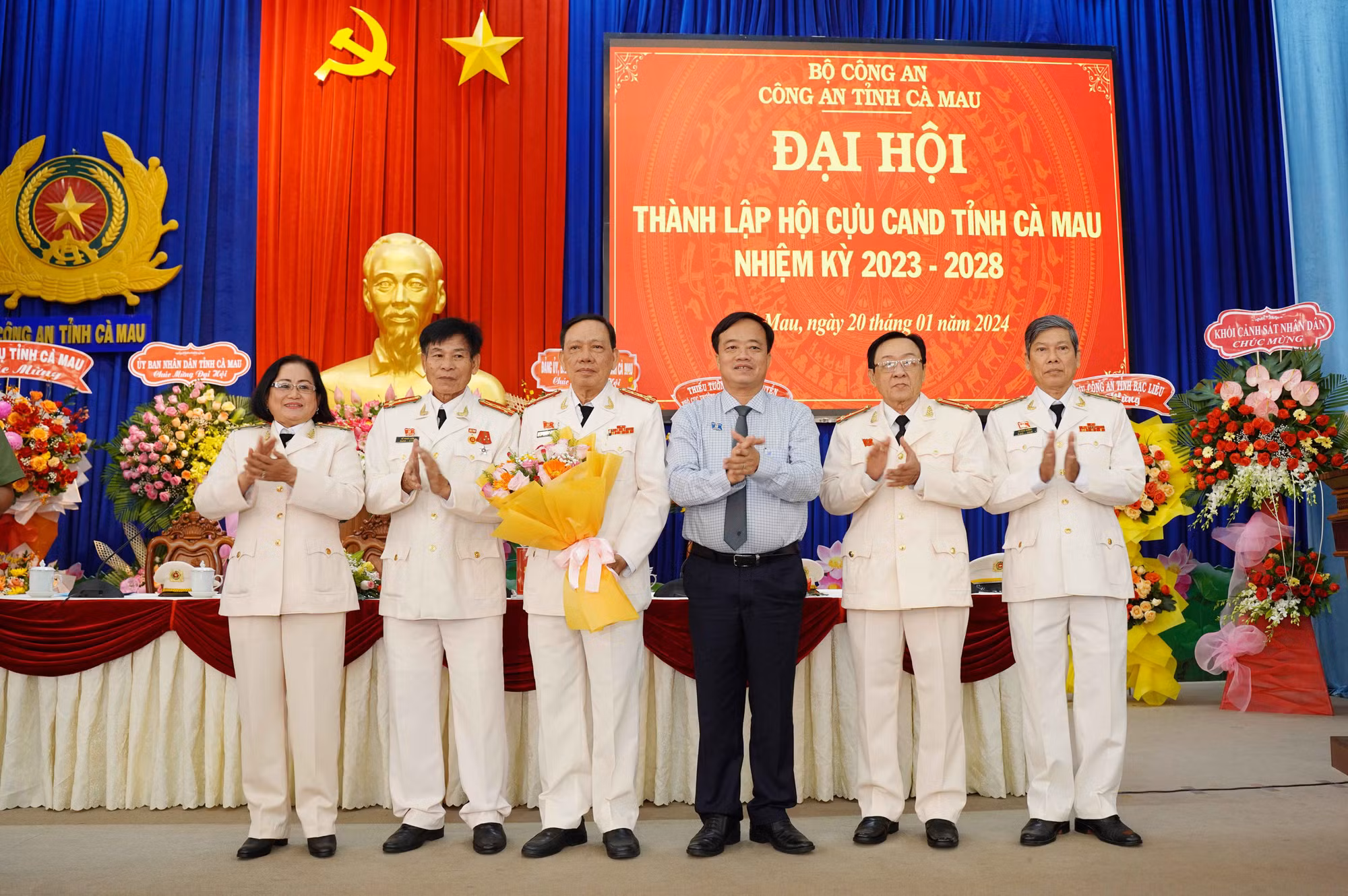 Đại tá Nguyễn Văn Tươi được bầu làm Chủ tịch Hội Cựu CAND tỉnh Cà Mau -0