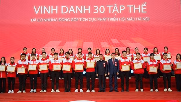 Hành trình bền bỉ vận động hiến máu cứu người