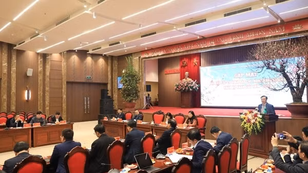 Bí thư Thành ủy Hà Nội: "Có sự đồng hành của báo chí thì việc khó cũng thành dễ"