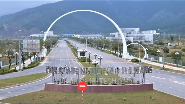 Sẽ có nhà máy sản xuất linh kiện máy bay Boeing 787 tại Đà Nẵng